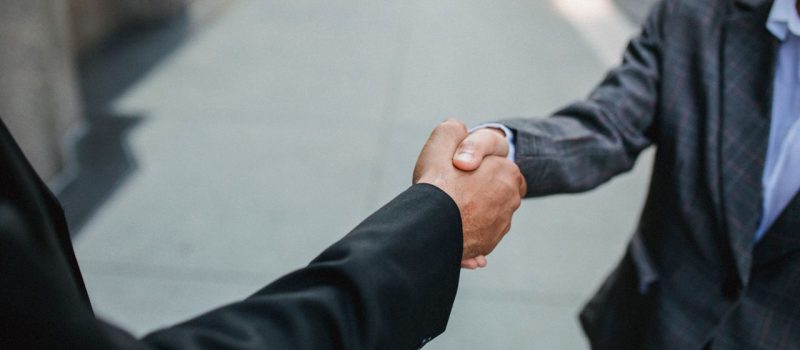 KYC w biznesie – dlaczego identyfikacja kontrahenta jest dziś tak ważna?